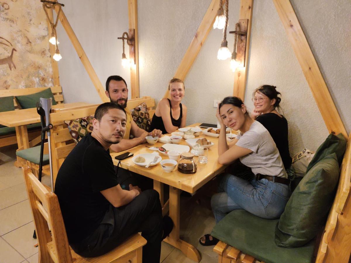 Silkroad Guesthouse Μπισκέκ Εξωτερικό φωτογραφία